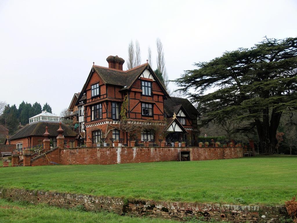 Bed and Breakfast Hambledon House Godalming Exterior foto